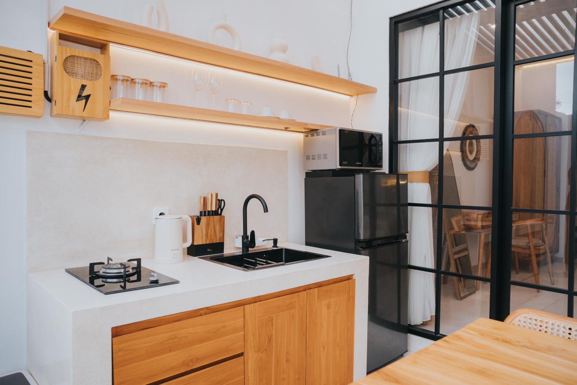 Brandon Villa Lovina With Private Pool Екстериор снимка