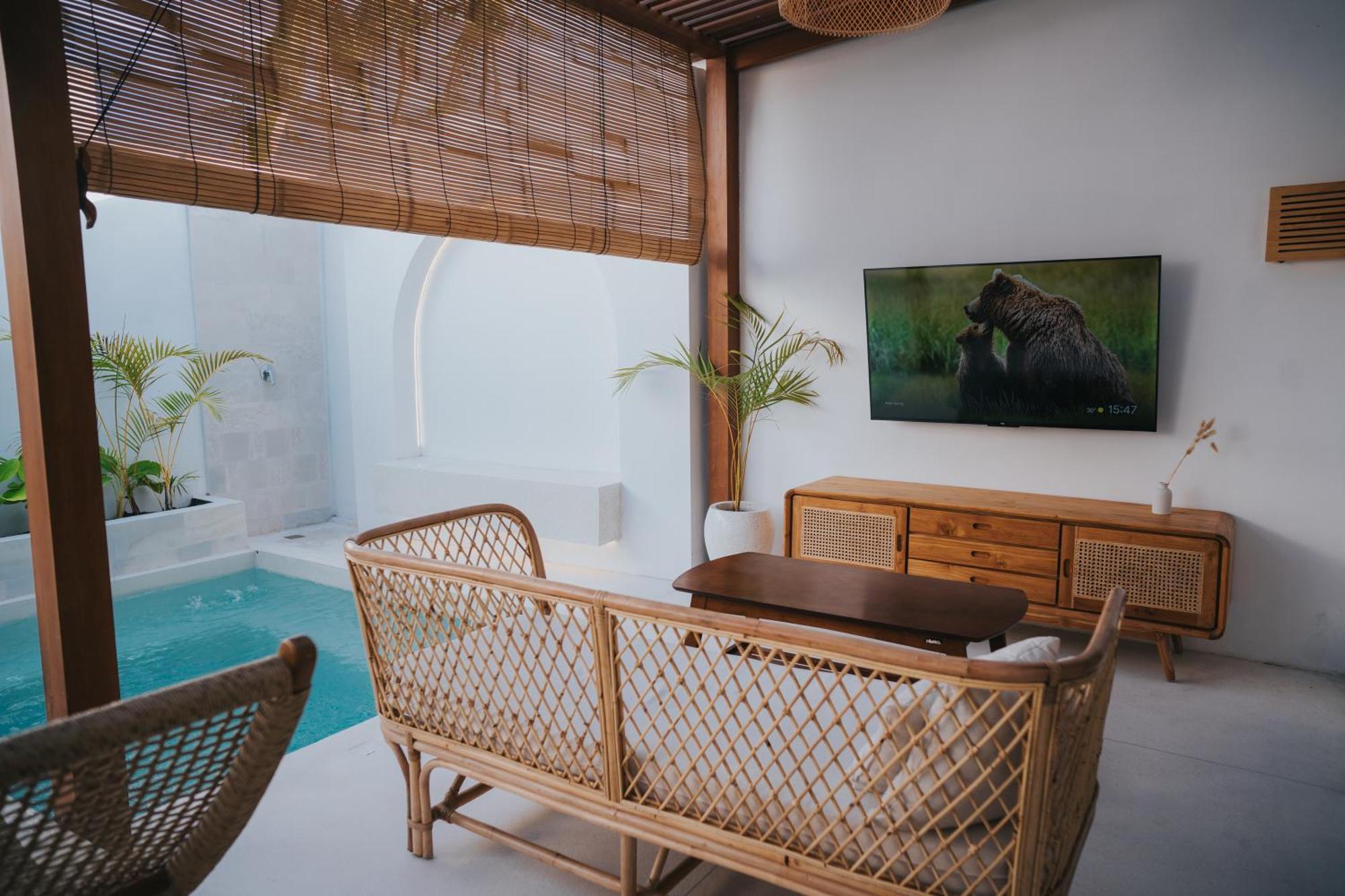 Brandon Villa Lovina With Private Pool Екстериор снимка